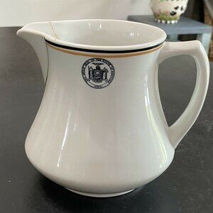 SYRACUSE CHINA PITCHER THE GREAT SEAL OF THE STATE OF NEW YORK RARE O.P.CO 1935